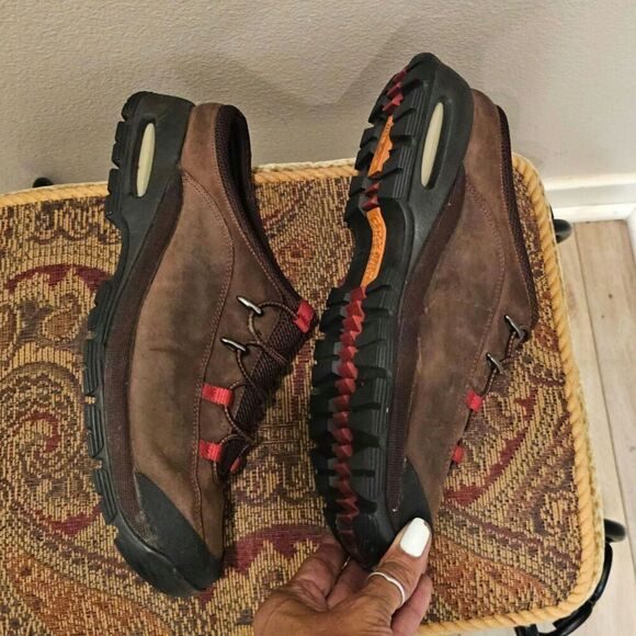 Cole Haan Air Women's Brown Waterproof Hiking Slip-On Mules Size 11 - Picture 3 of 7